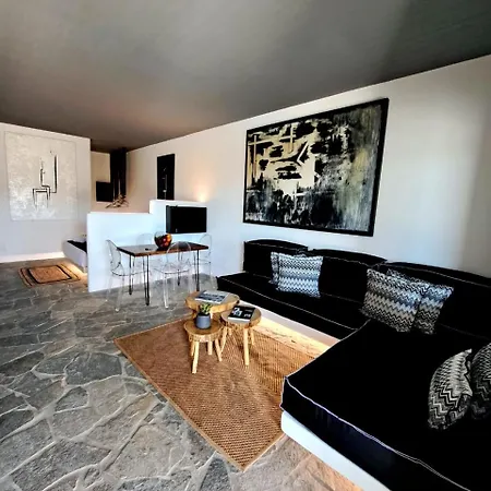 Casa Mia * Áno Merá
